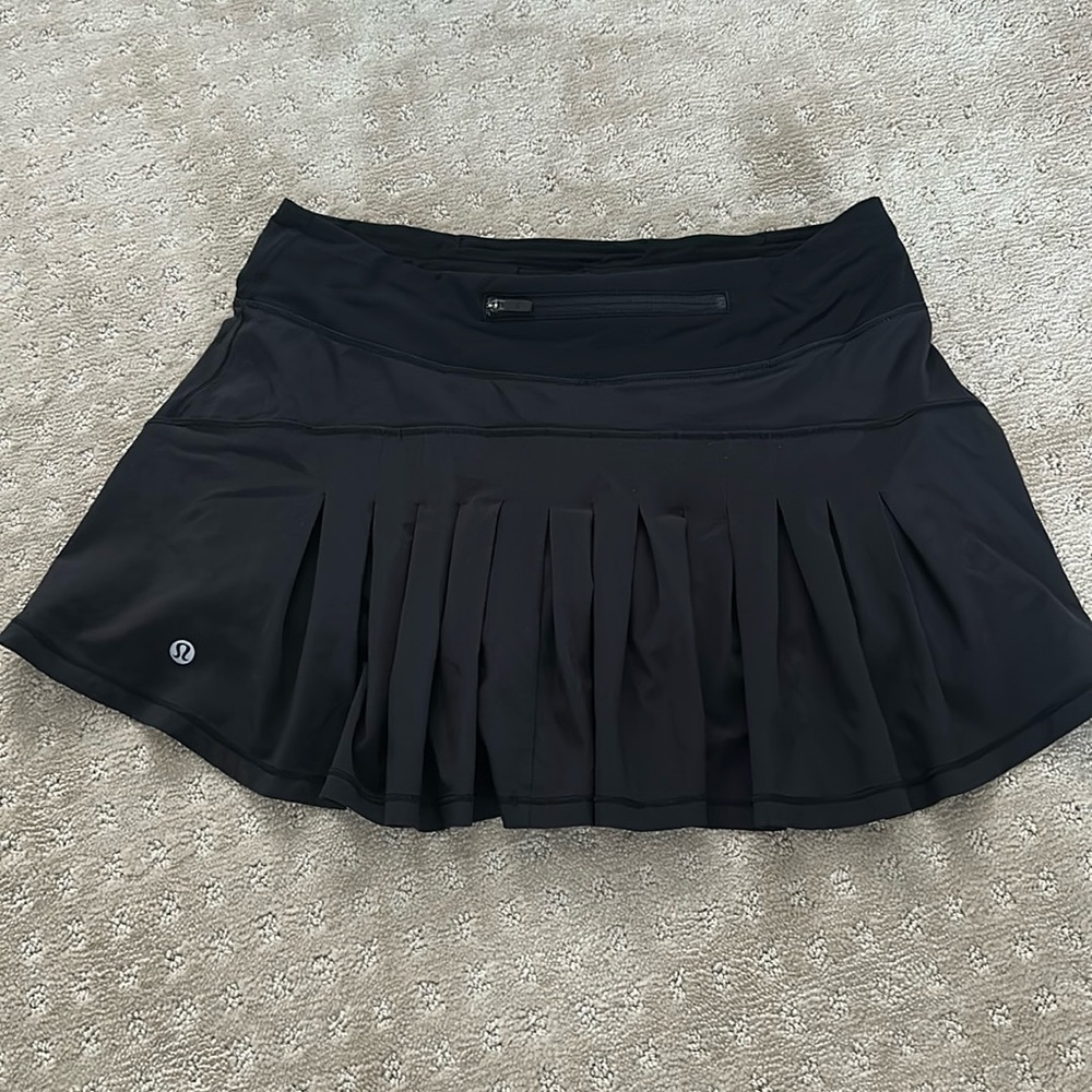 Lululemon Circuit Breaker Skirt II Black